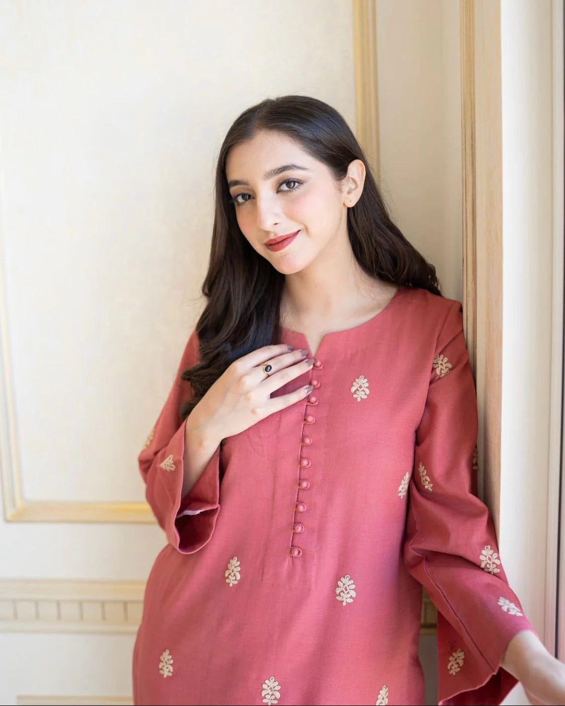 AISLING PREMIUM EMBROIDERED DHANAK UNSTITCHED 3PC SUIT