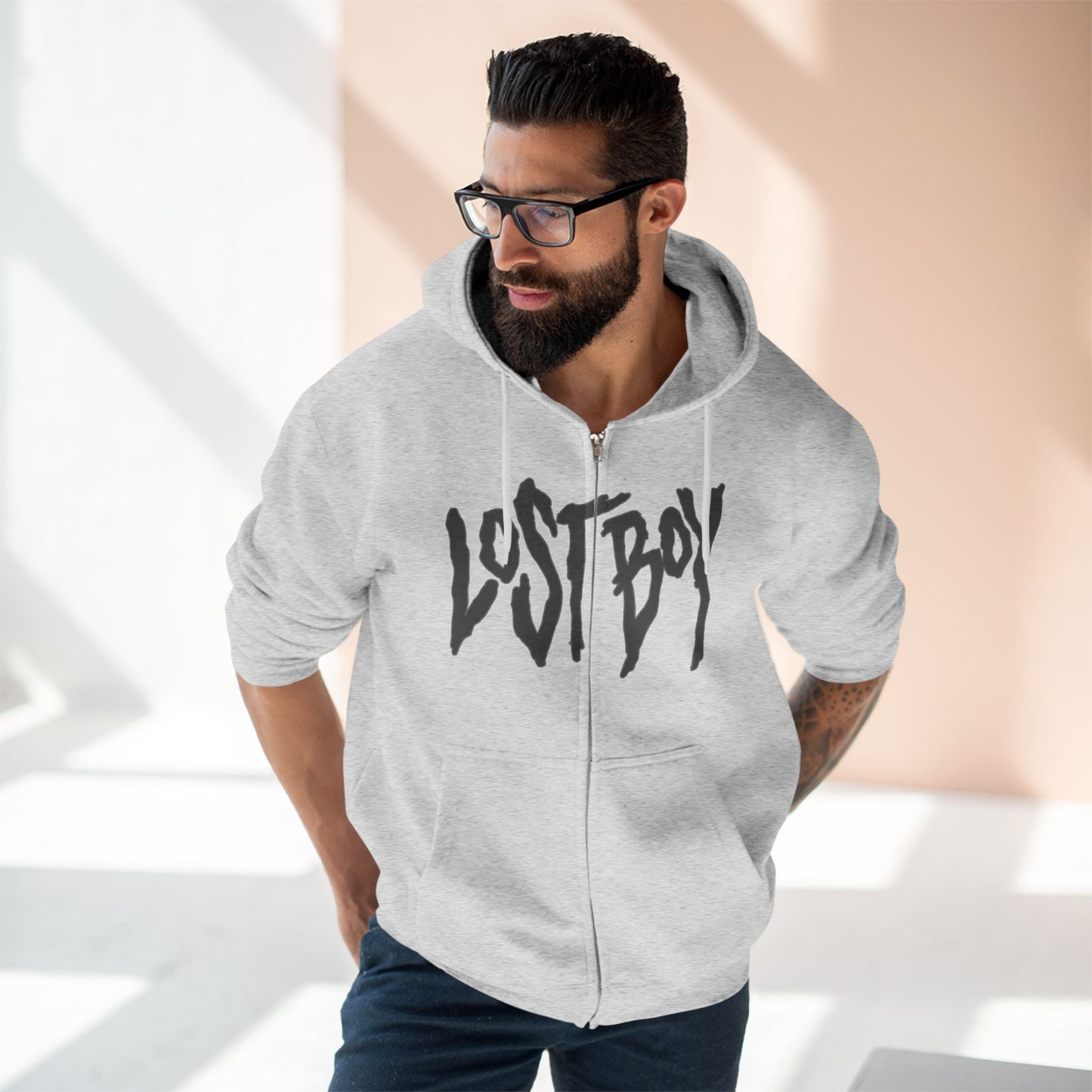 "LOST BOY / ZIPPER HOODIE"