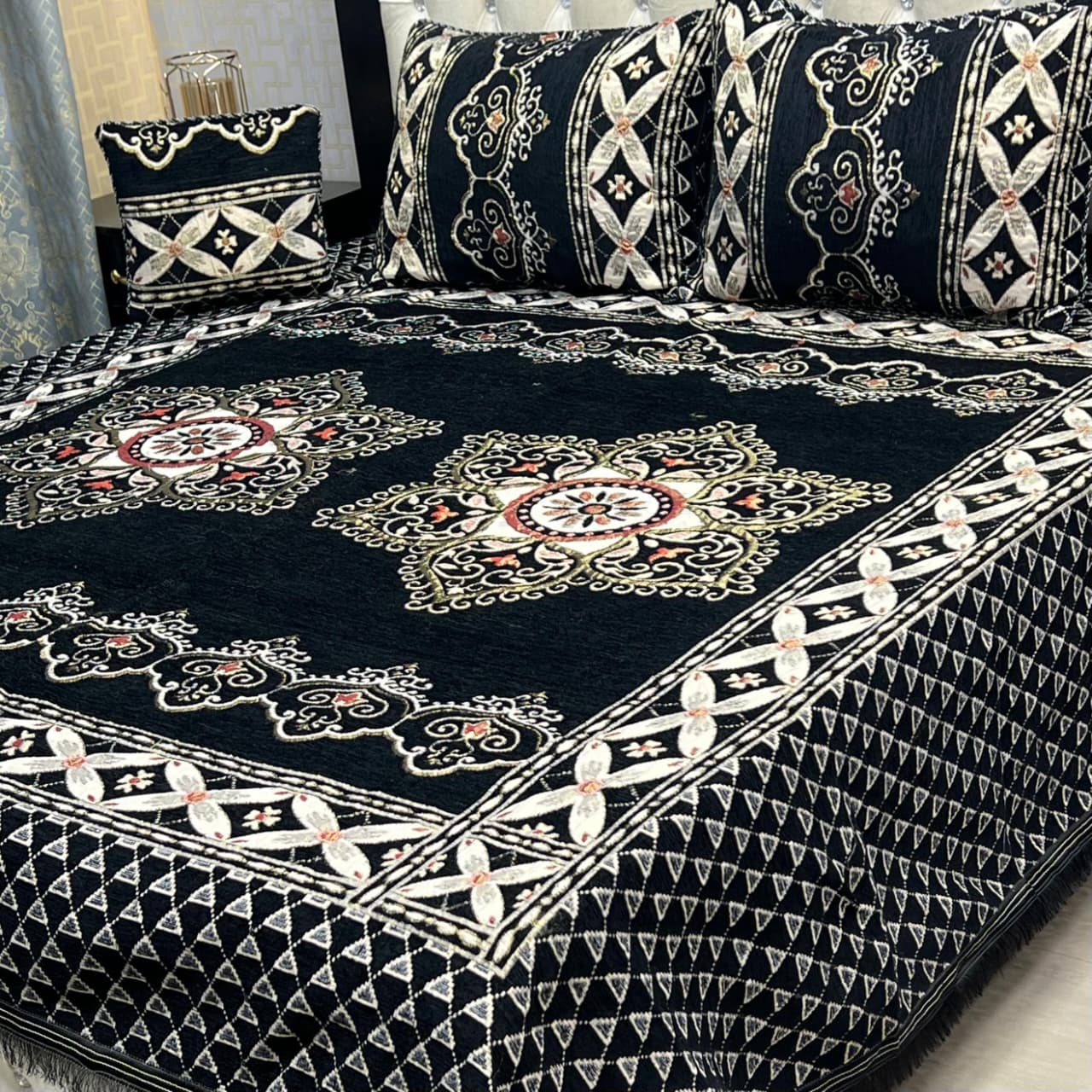 PREMIUM 4PC VELVET JAQUARD BEDSHEET