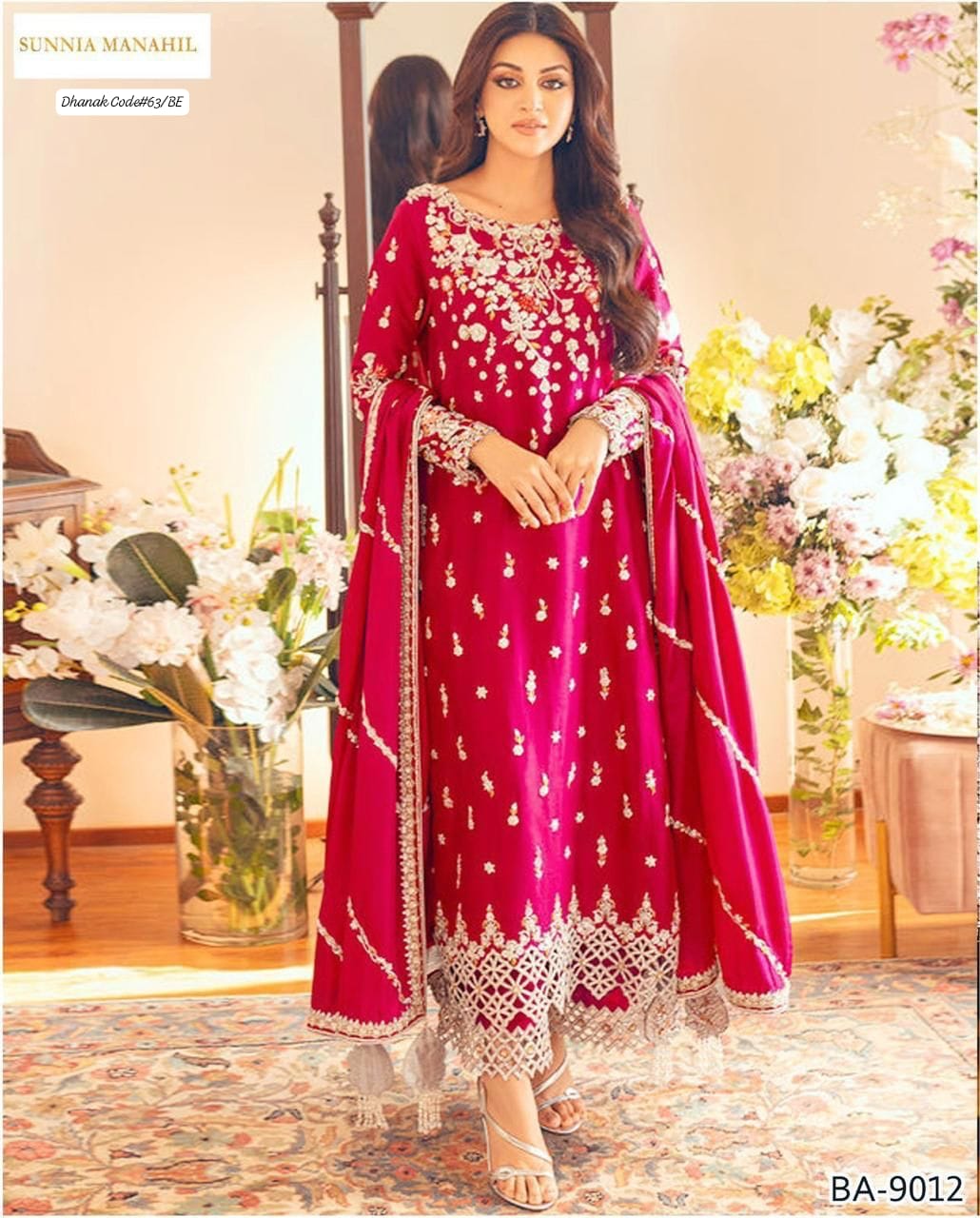 SUNNiA MANAHiL EXCLUSIVE EMBROIDERED DHANAK UNSTITCHED 3PC SUIT
