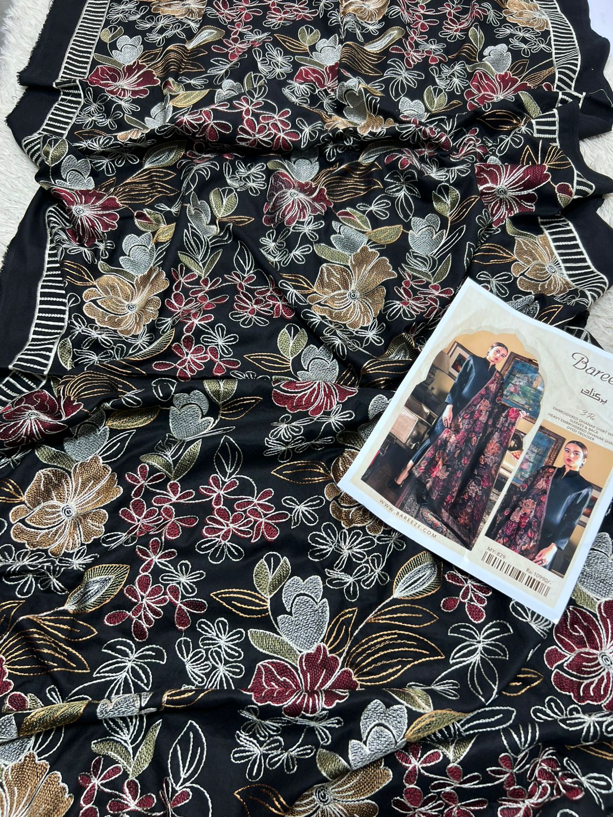 BAREEZE 3PC DHANAK SUIT WITH HEAVY EMBROIDERED SHAWL