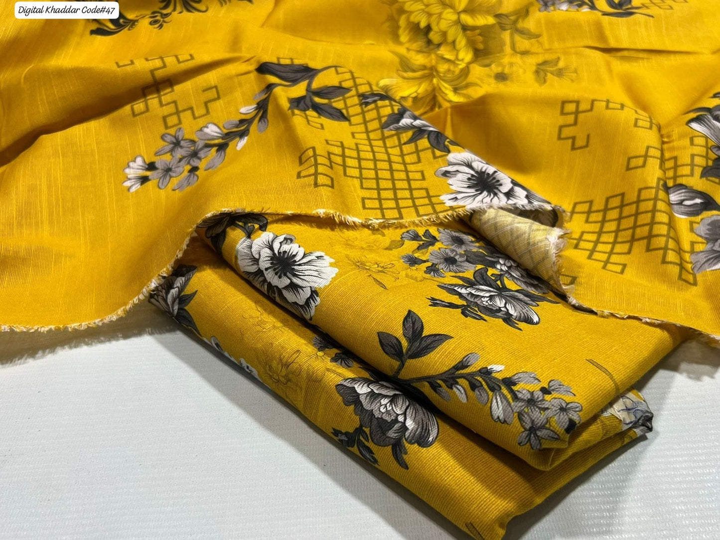 PREMIUM KHADDAR 3 PIECEC SUIT