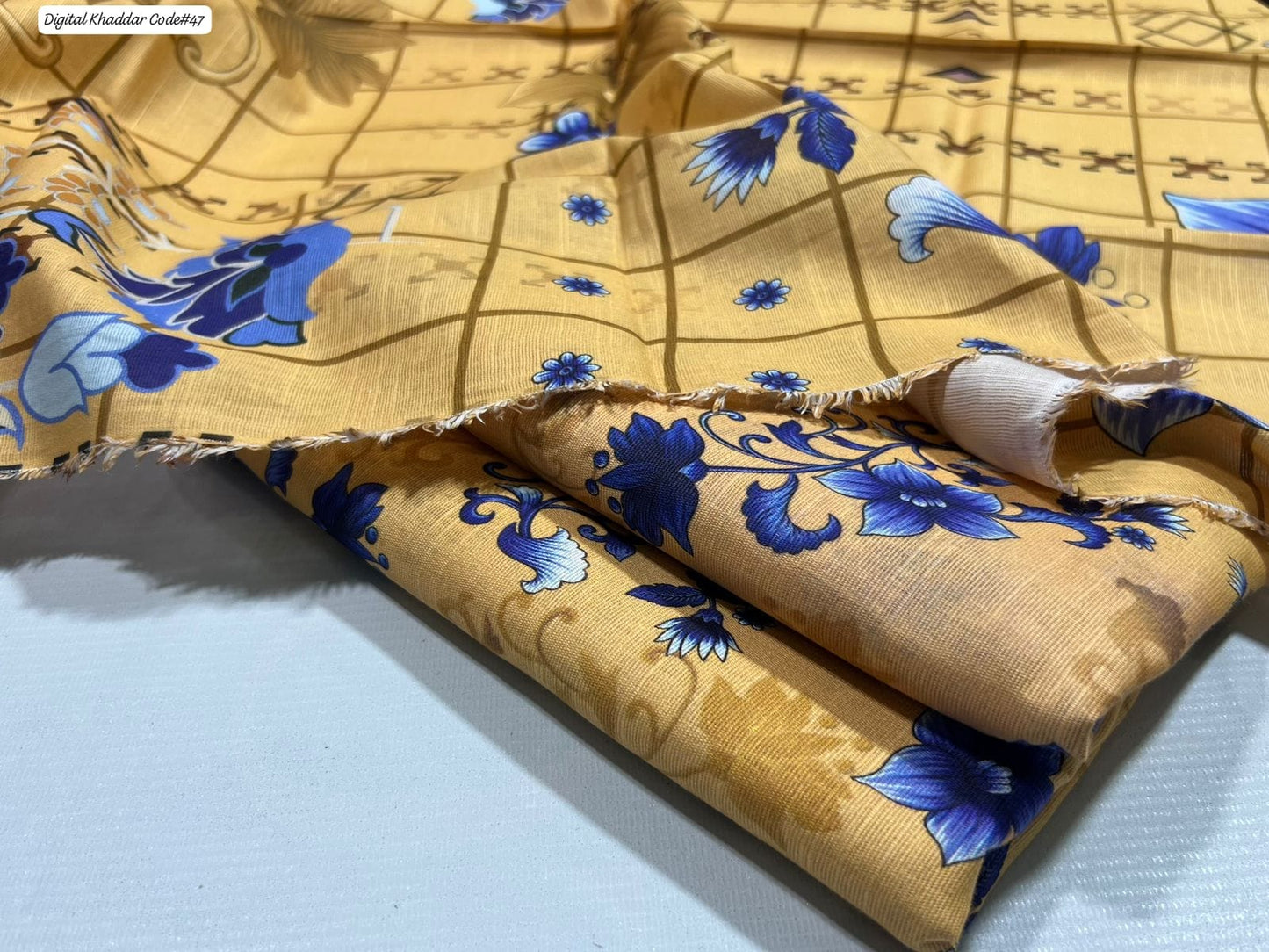 PREMIUM KHADDAR 3 PIECEC SUIT