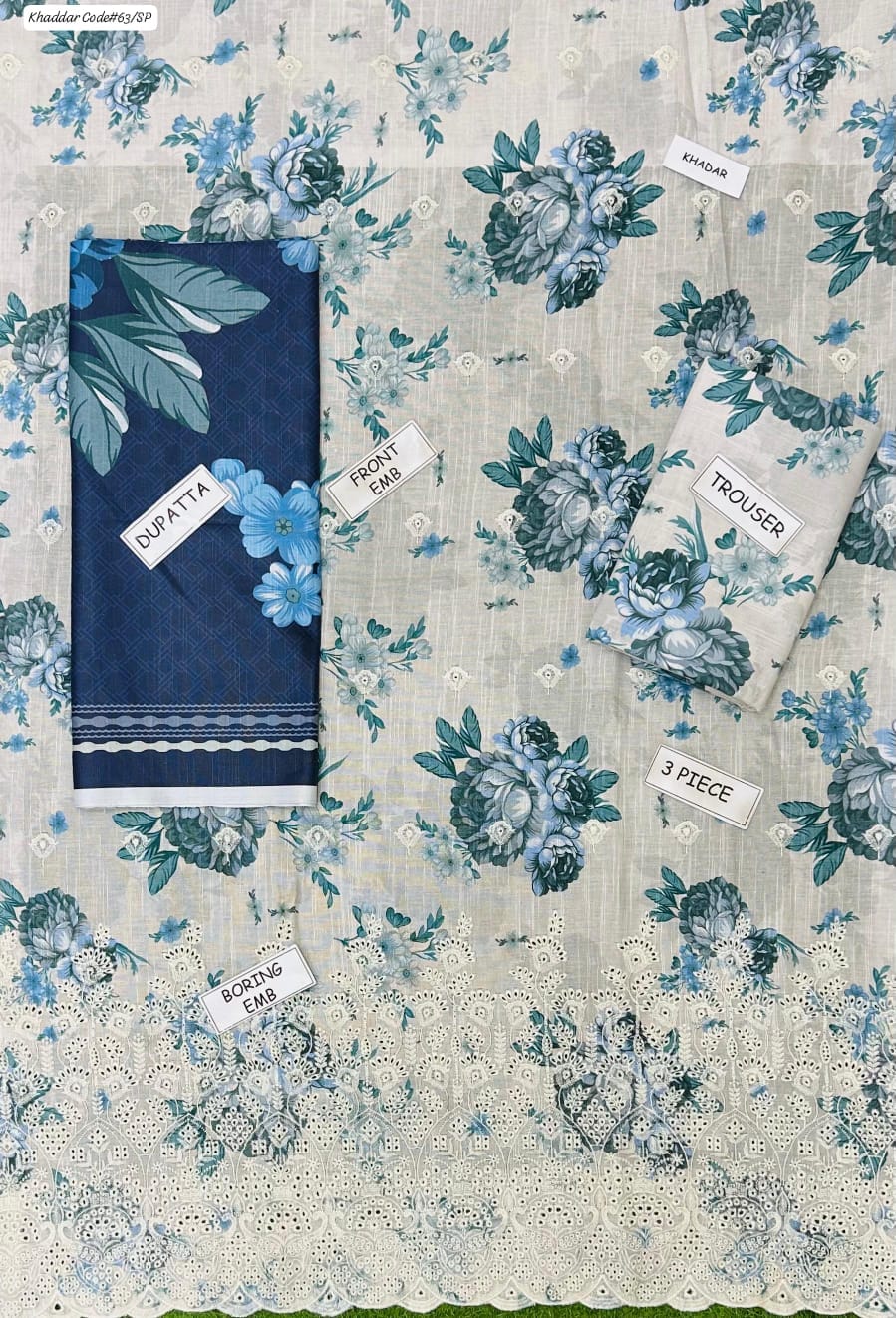 BAROQUE | KHADDAR 3 PIECE EMBROIDED UNSTITCHED WINTER SUIT