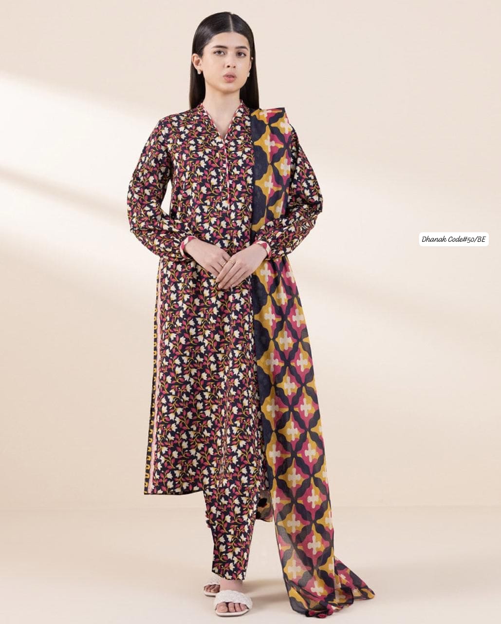 DHANAK | 3 PIECE DIGITAL PRINT UNSTITCHED WINTER SUIT